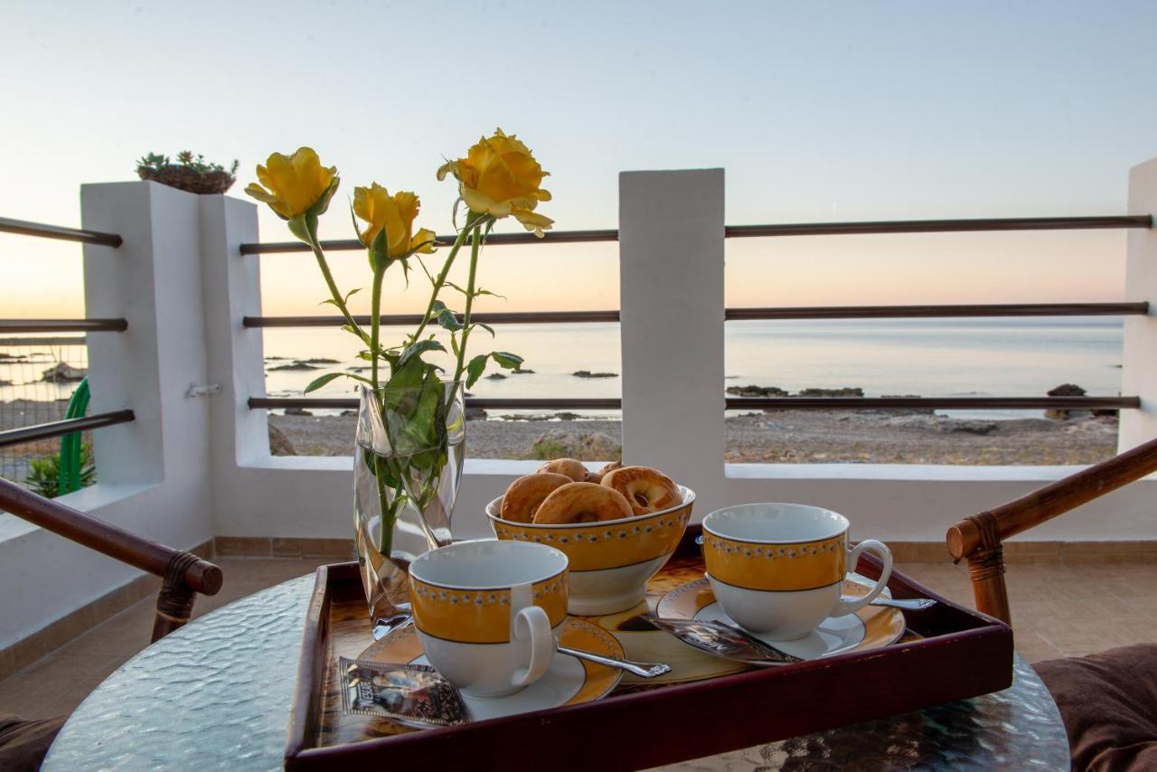 Tsampika'S Beachfront House In Stegna Archangelos  Exterior photo